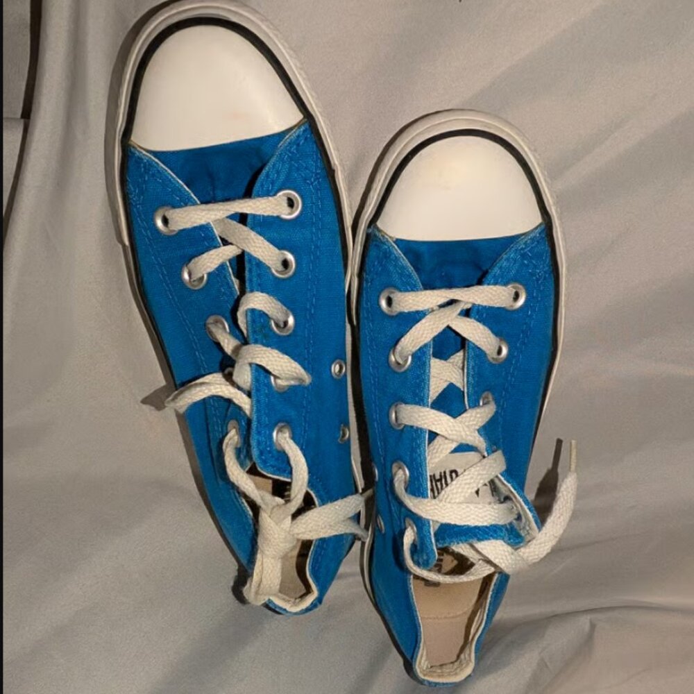 Blue converse